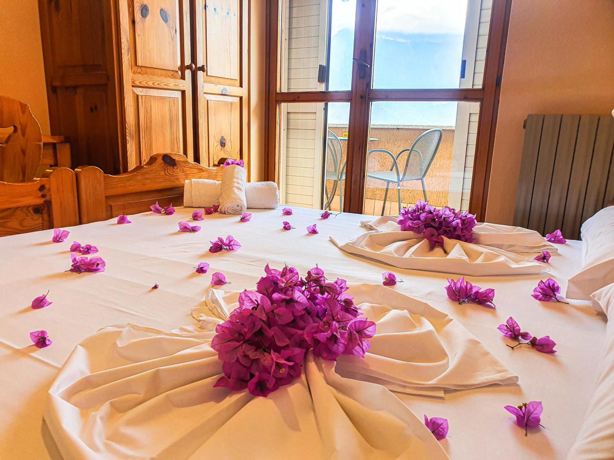 Residence Hotel Maxi Limone sul Garda Room photo