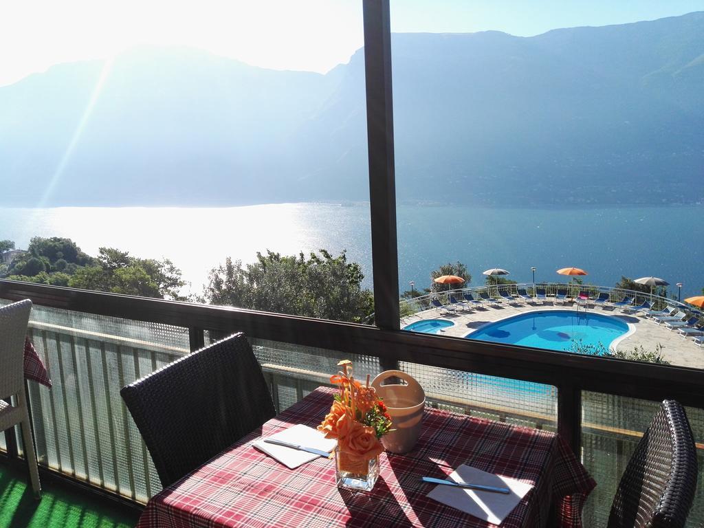 Residence Hotel Maxi Limone sul Garda Exterior photo